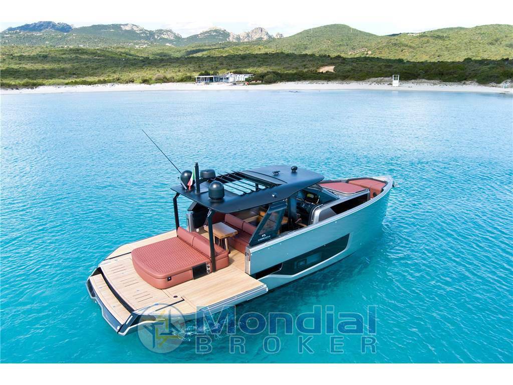 Cranchi A 46 luxury tender