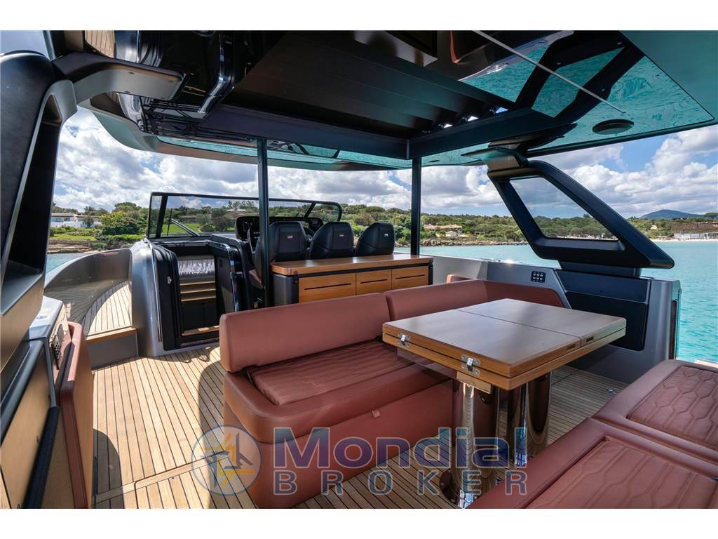 Cranchi A 46 luxury tender