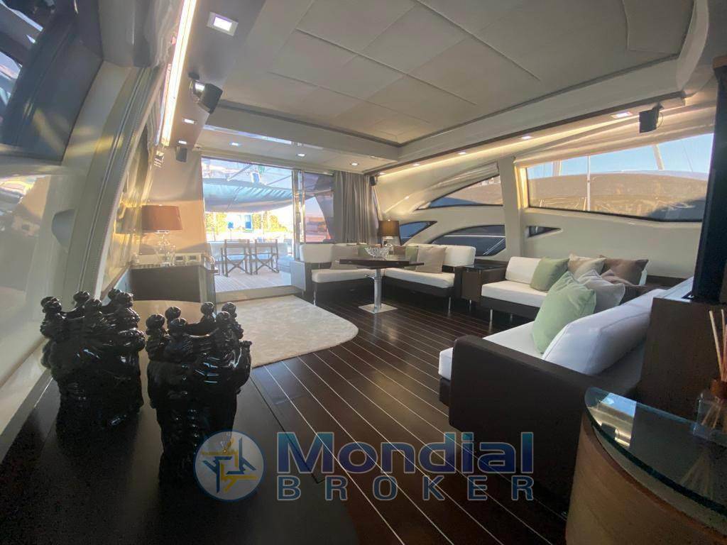 Azimut 86s