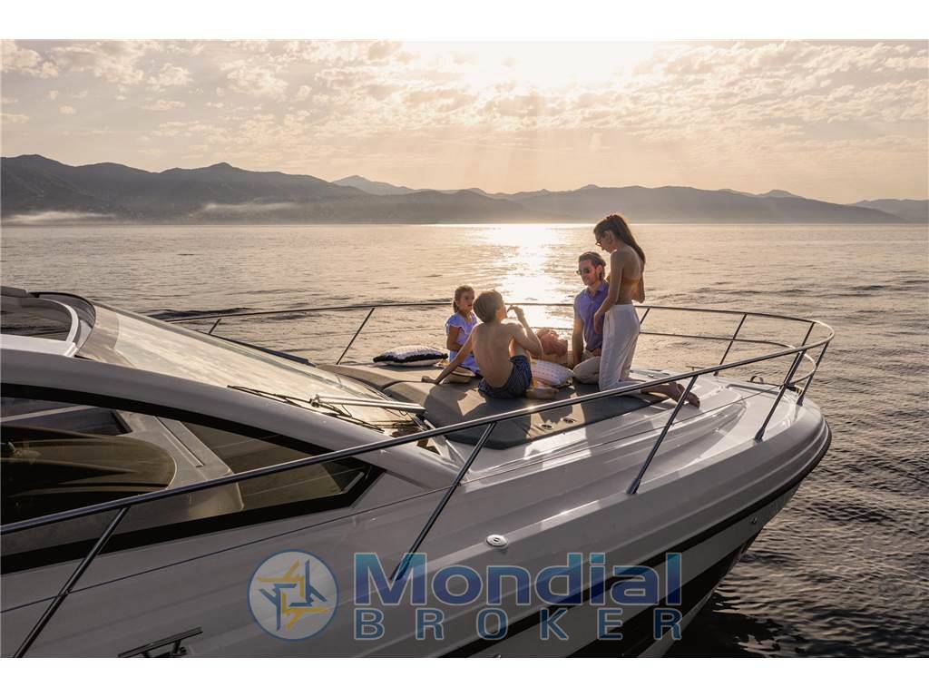 Azimut Atlantis 45