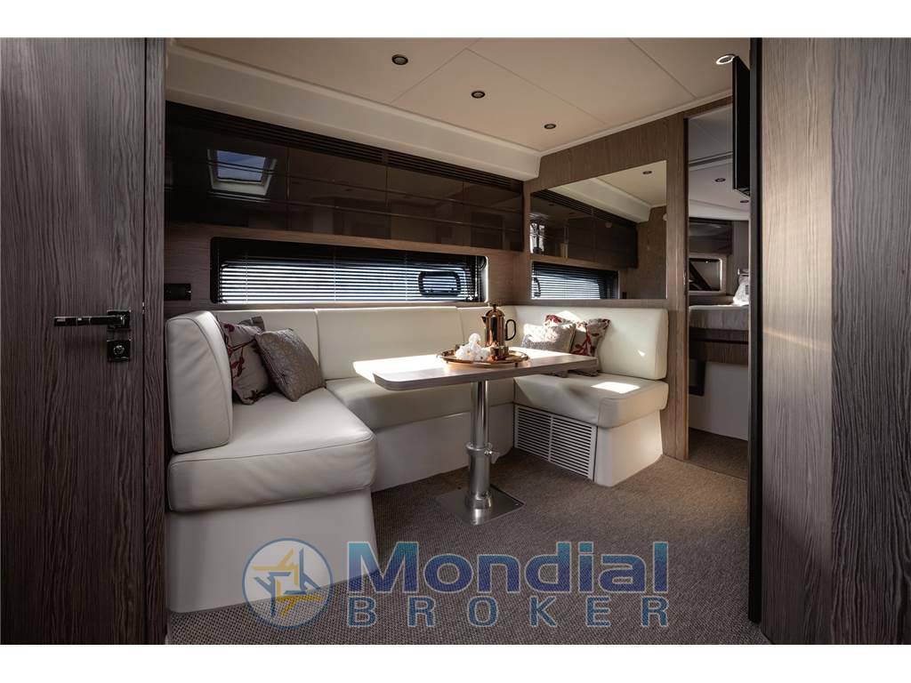 Azimut Atlantis 45