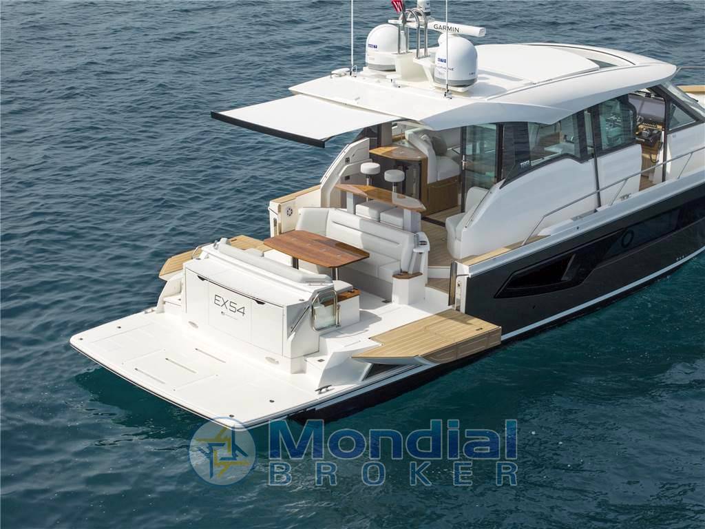 Tiara yachts Ex 54