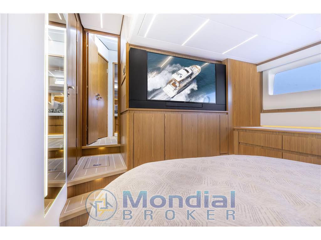 Tiara yachts Ex 54