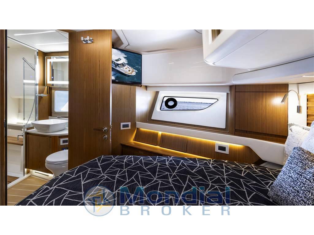 Tiara yachts Ex 54