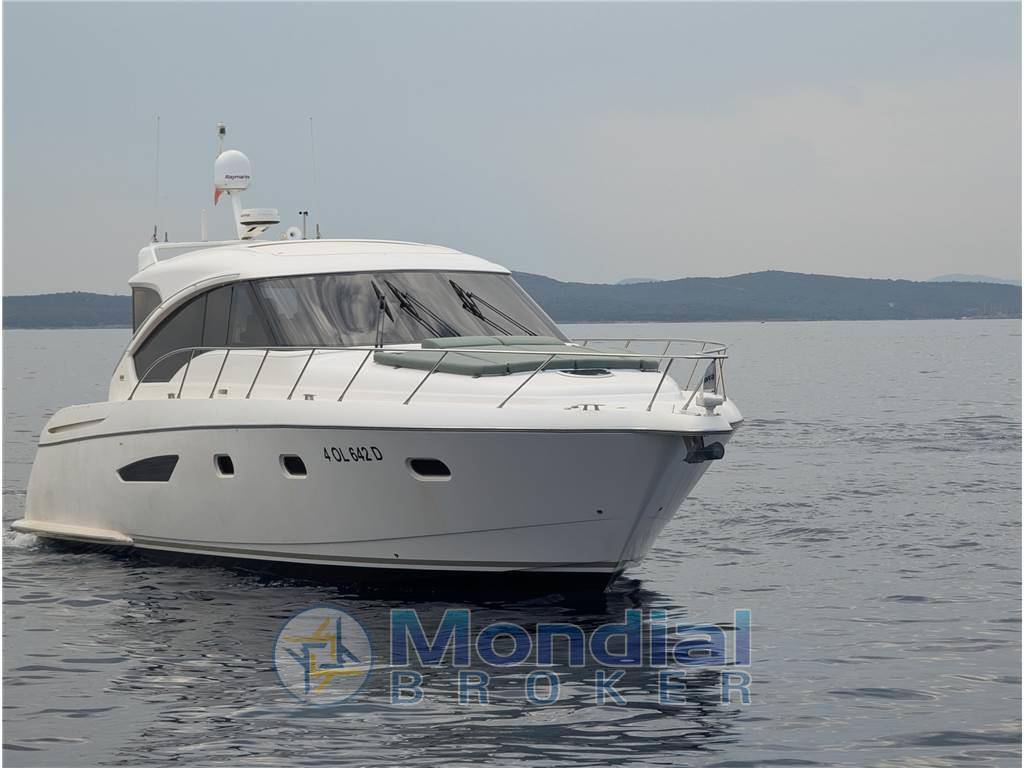 Tiara yachts 5800 sovran