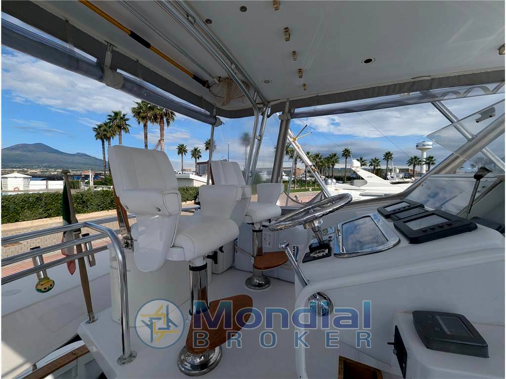 Hatteras 50 convertible