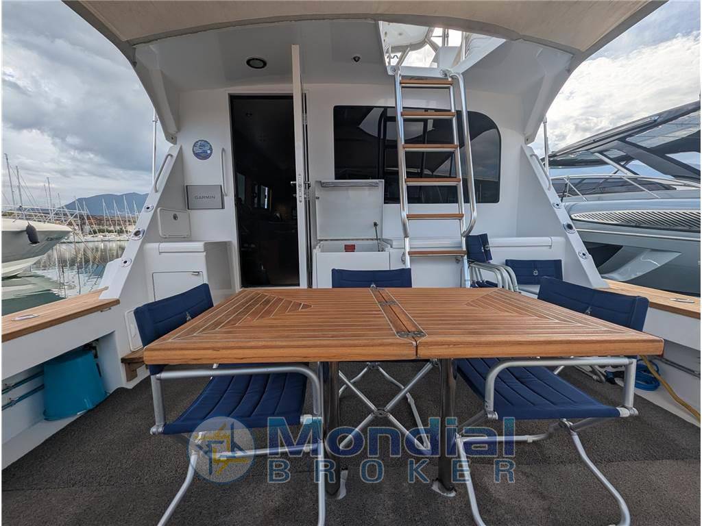 Hatteras 50 convertible