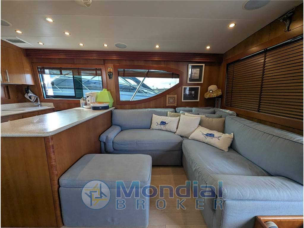 Hatteras 50 convertible