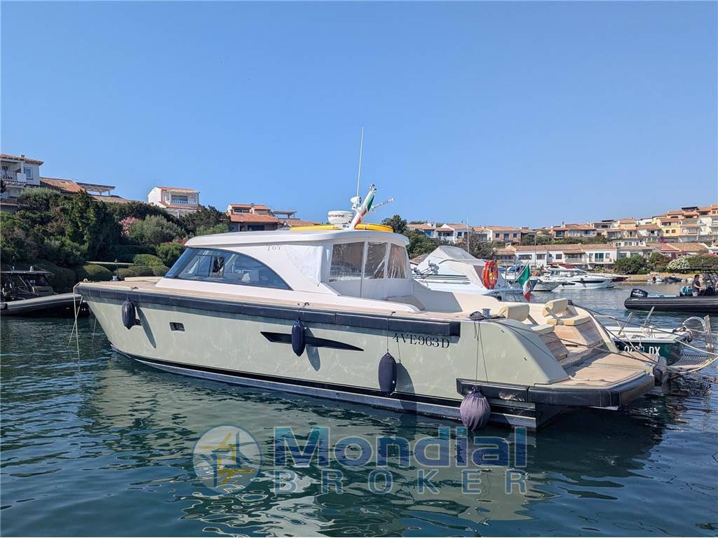 Toy marine Tender 47