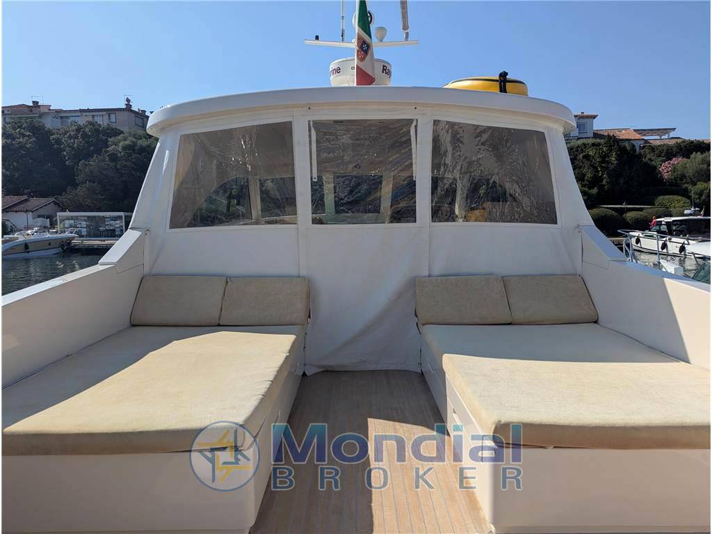 Toy marine Tender 47
