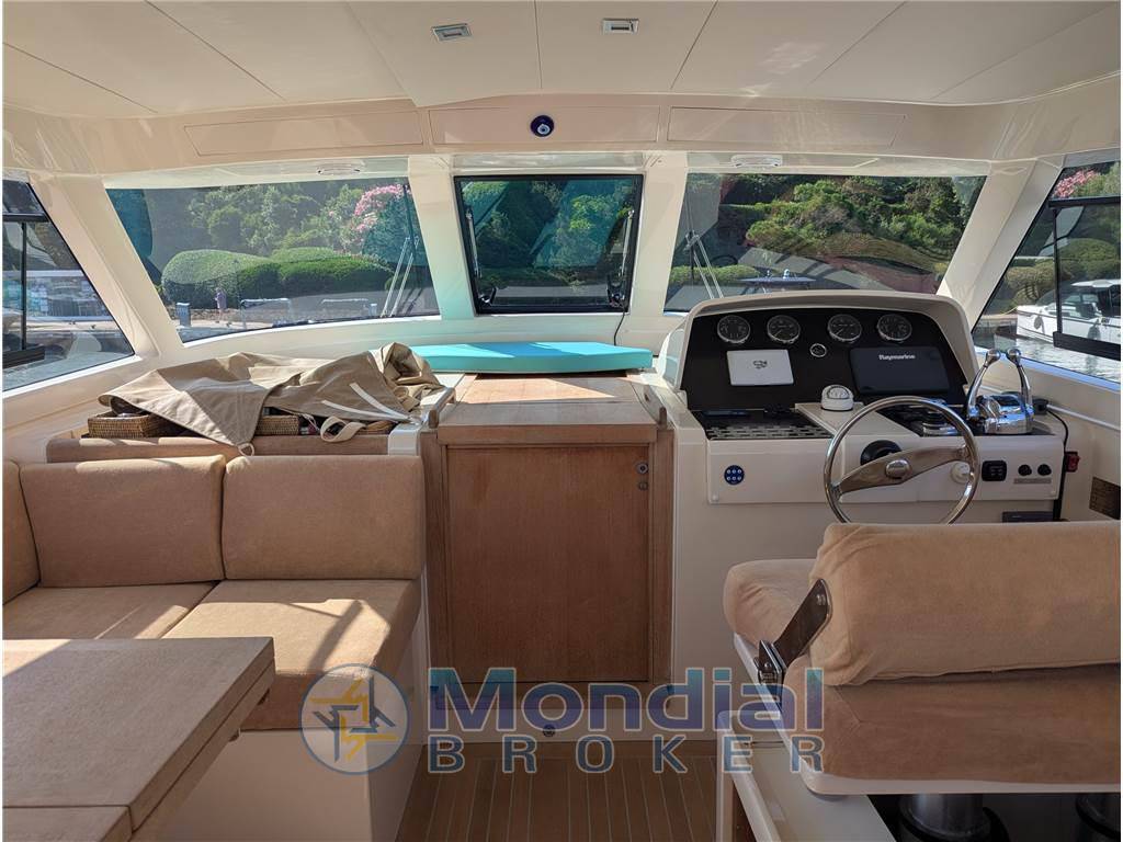 Toy marine Tender 47