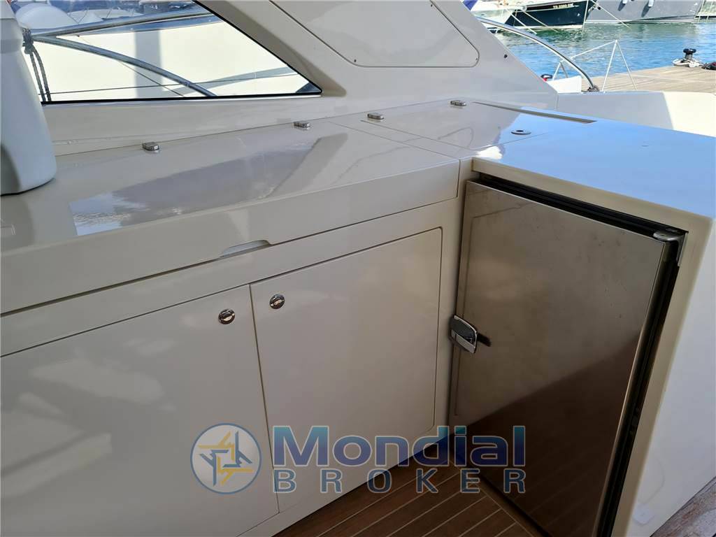 Toy marine Tender 47