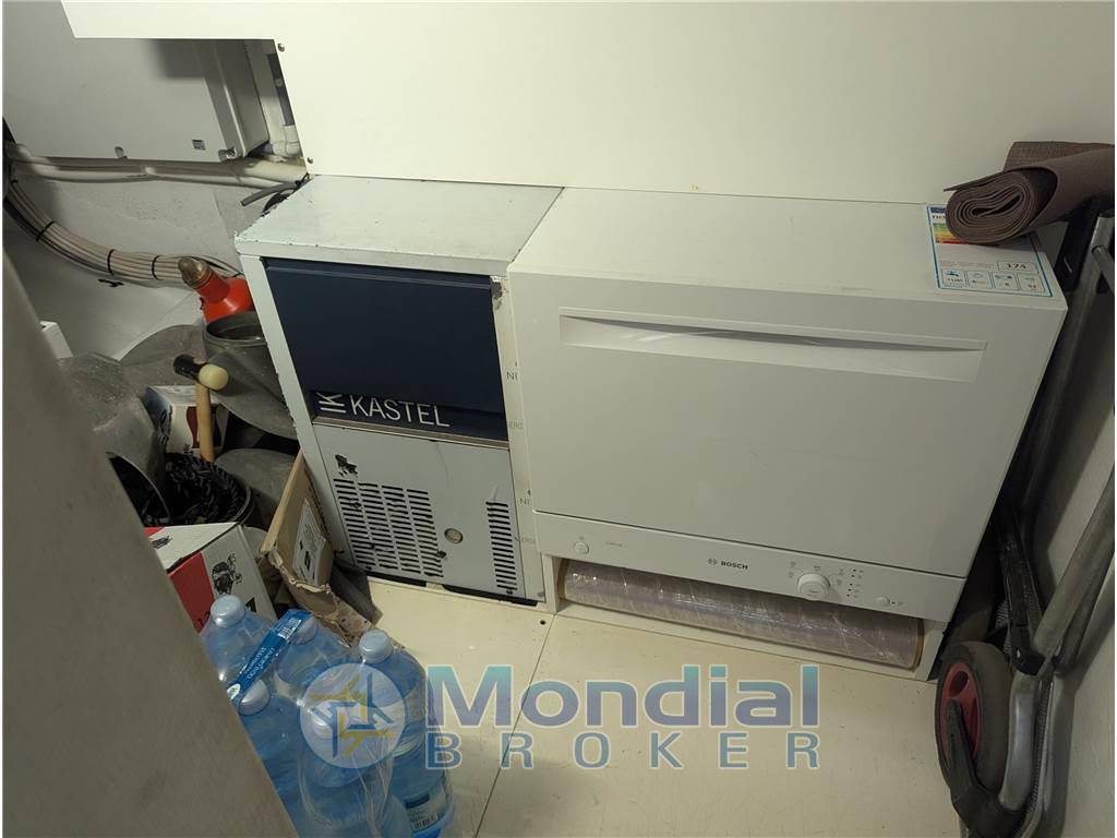Toy marine Tender 47