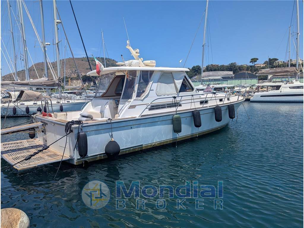 Sabre yachts 42' hard top express