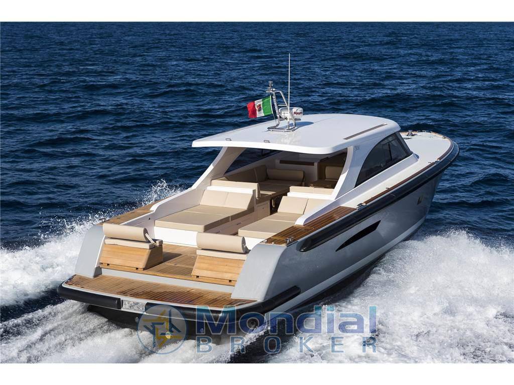 Toy marine Tender 47