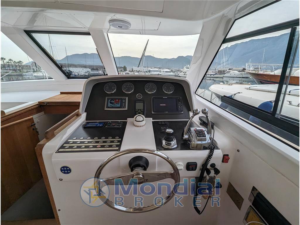 Toy marine Tender 47
