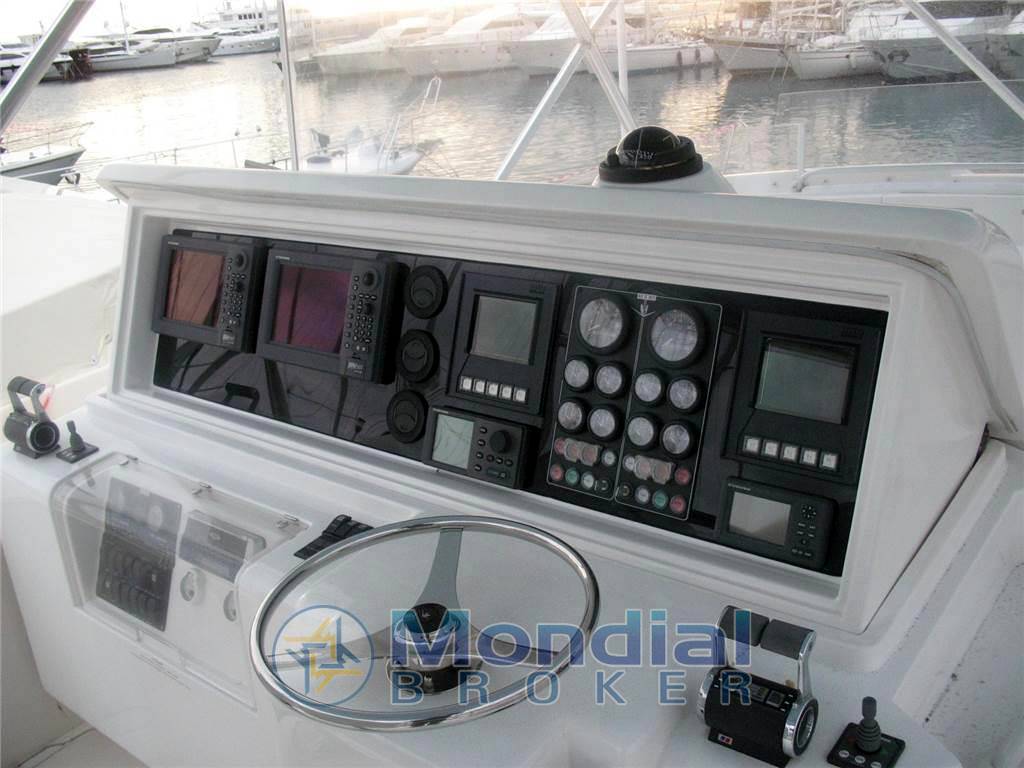 Bertram yacht 630 convertible