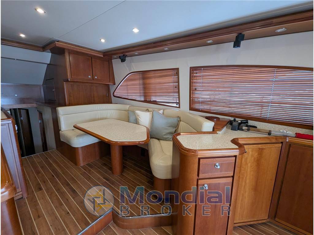 Bertram yacht 630 convertible