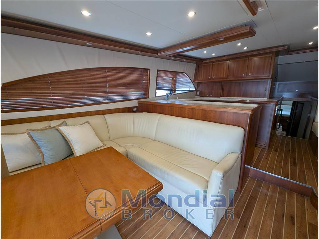 Bertram yacht 630 convertible