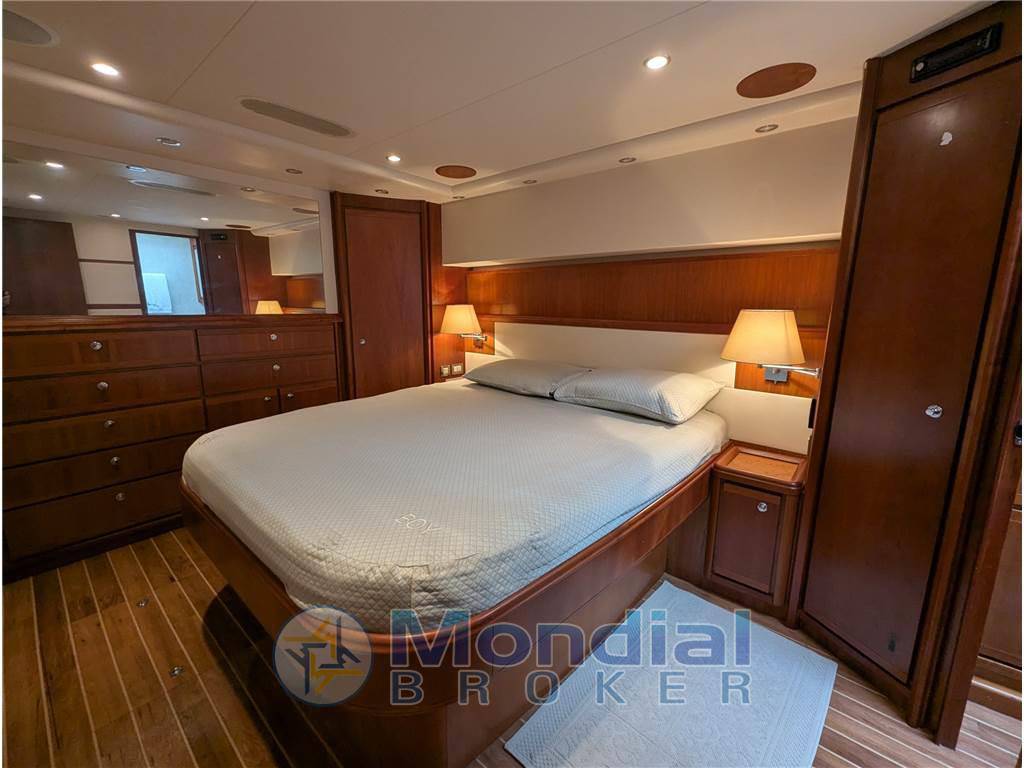 Bertram yacht 630 convertible