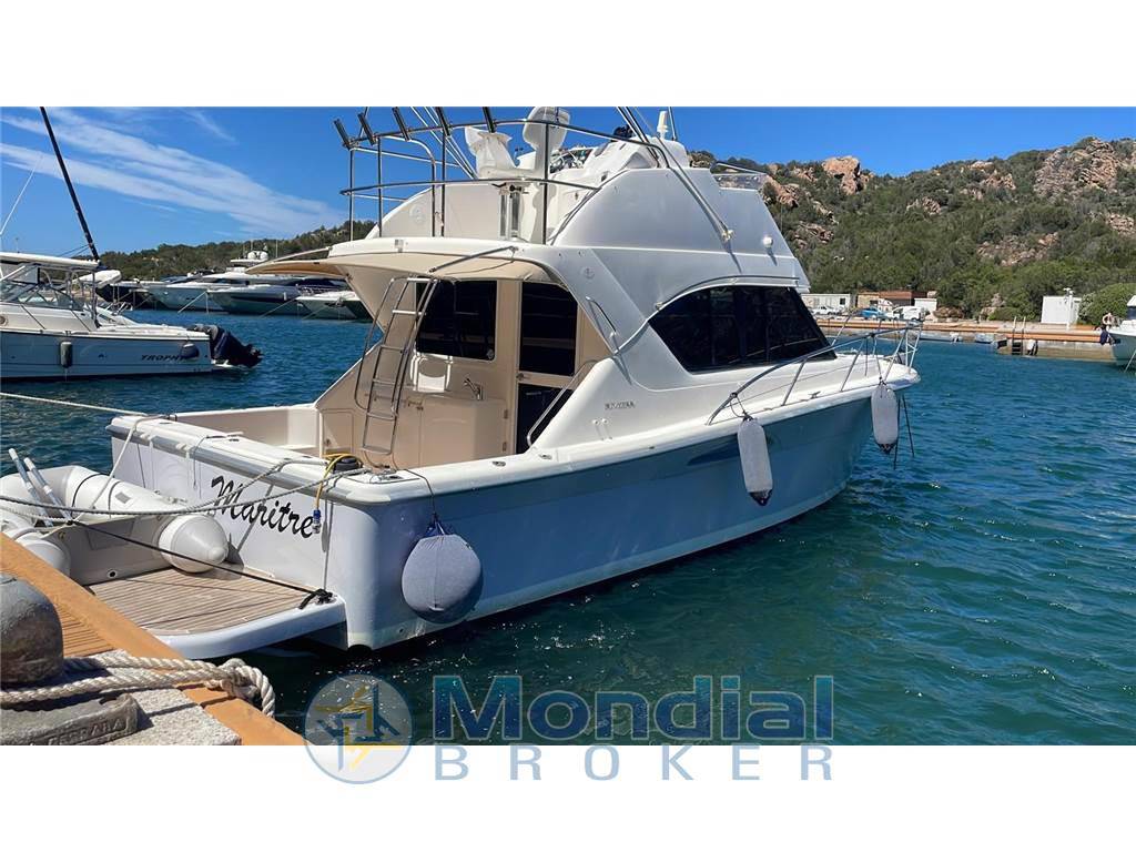 Riviera marine 33 flybridge