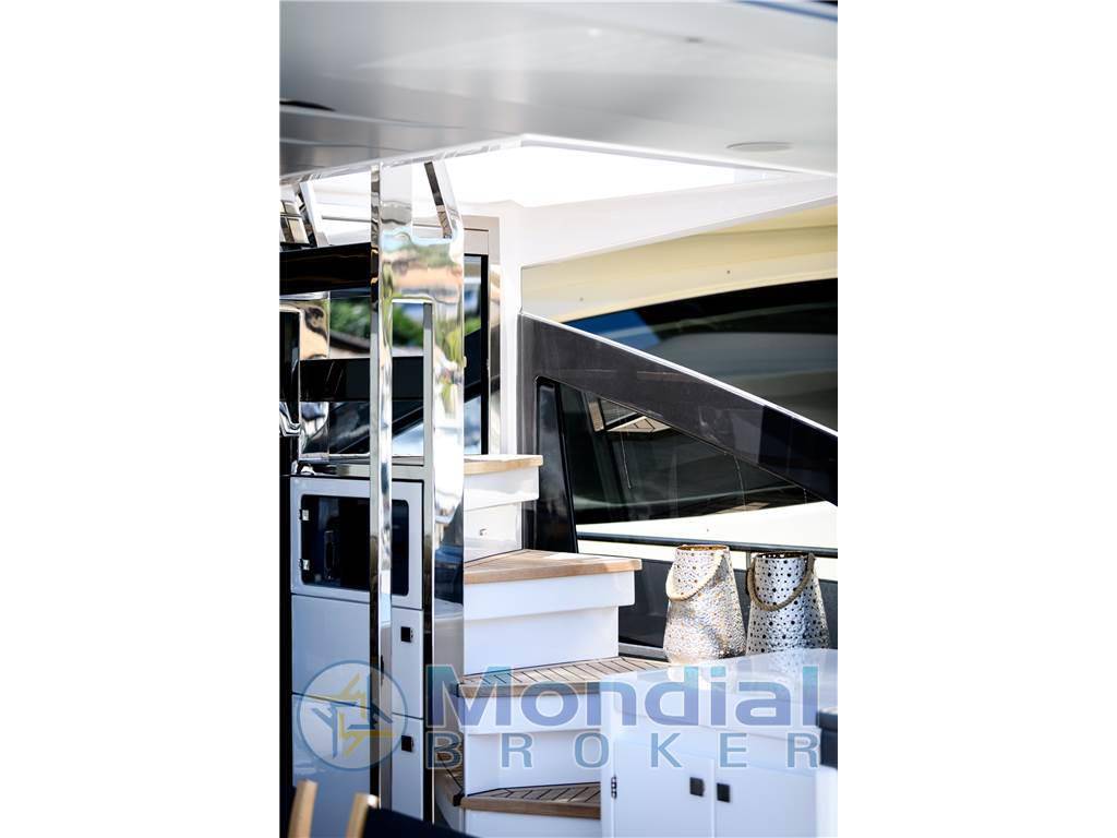 Azimut S7 m ̸ y 2023