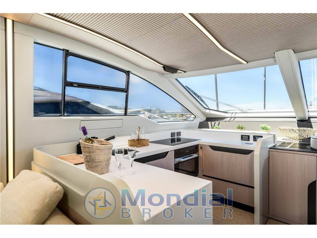 Azimut S7 m ̸ y 2023