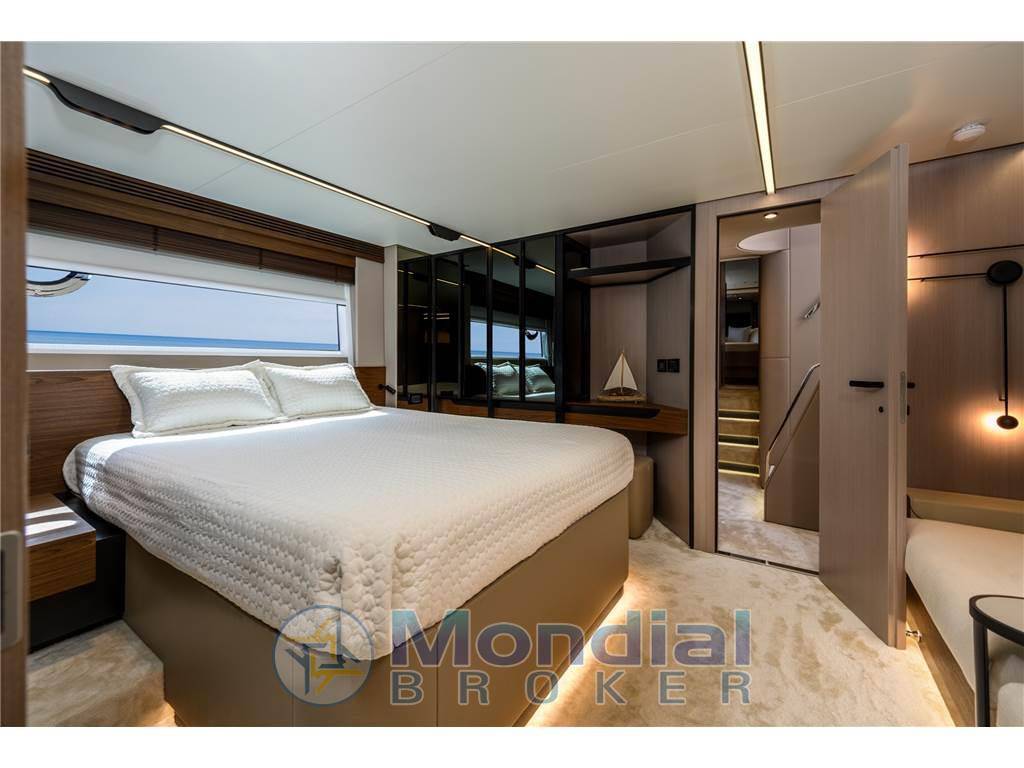 Azimut S7 m ̸ y 2023