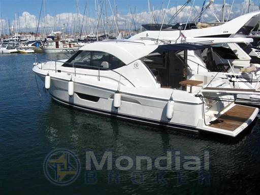 Riviera marine 3600 sport yacht ips