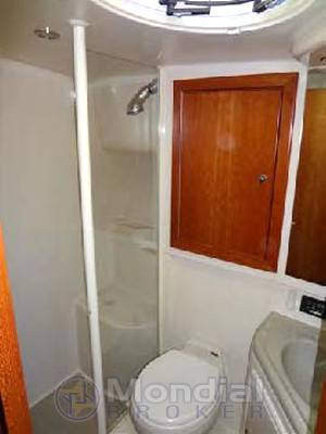 Riviera marine 42 flybridge