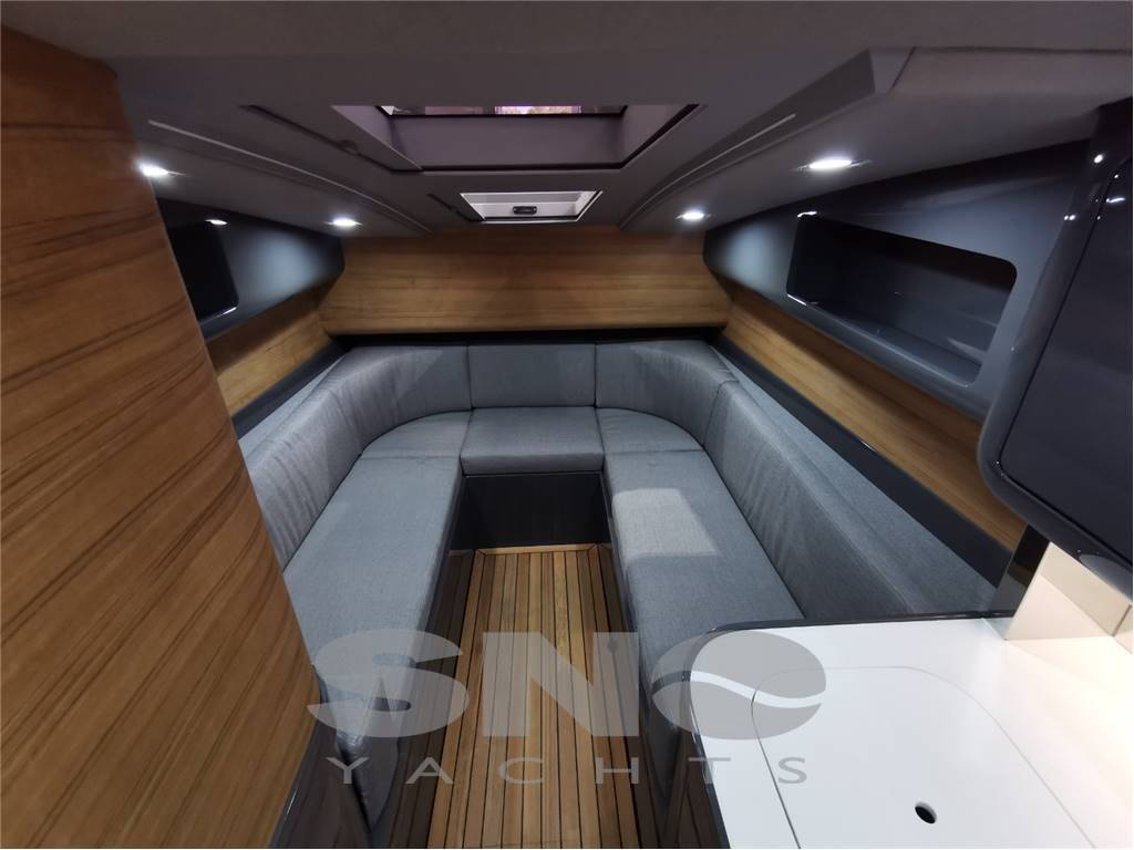 Novamarine Black shiver 160 fb
