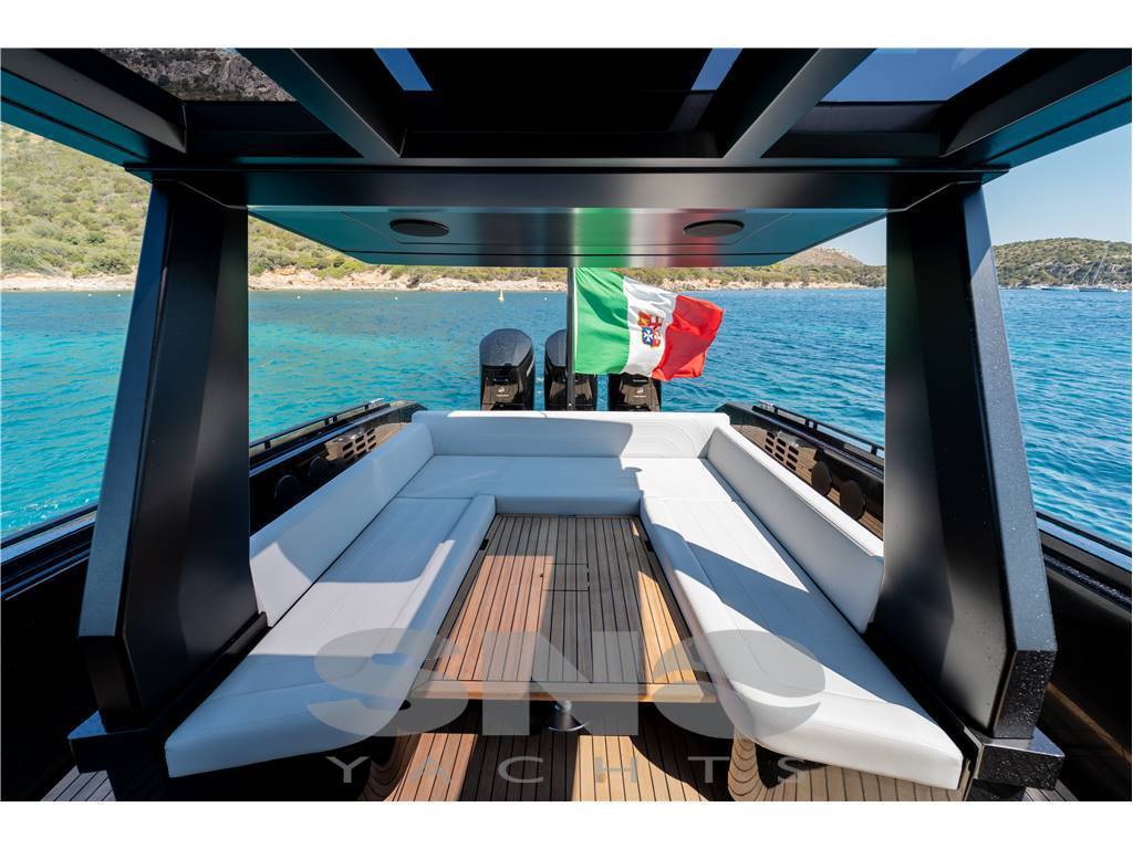 Novamarine Black shiver 140