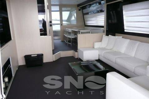 Riva Venere 75 fly