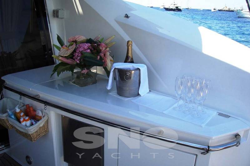Sunseeker Predator 72