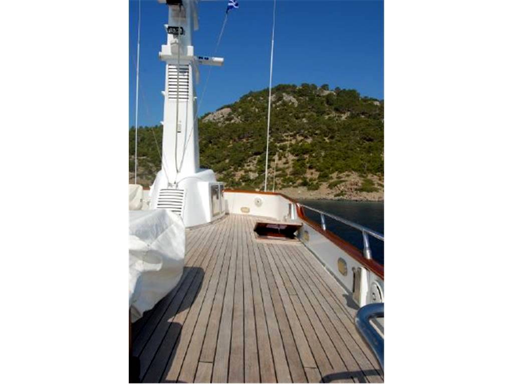 Hall russell & co Navetta dislocante