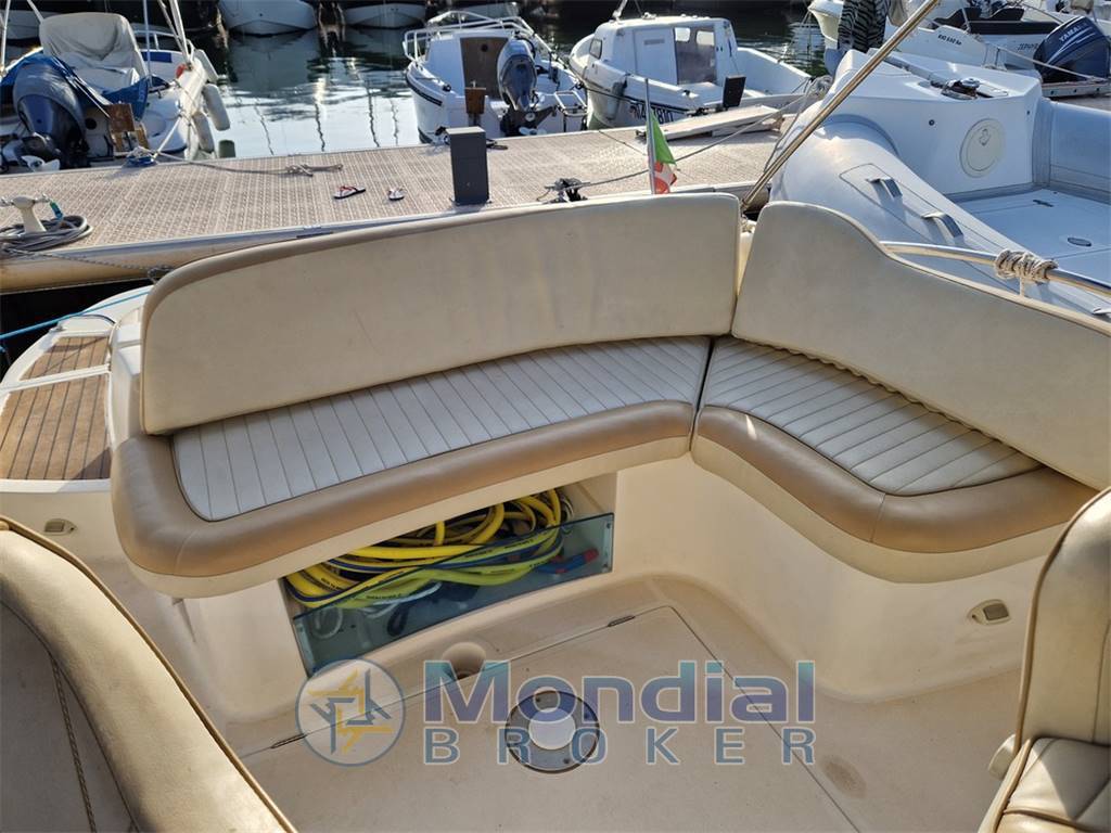 Rio yacht Rio 850 day cruiser
