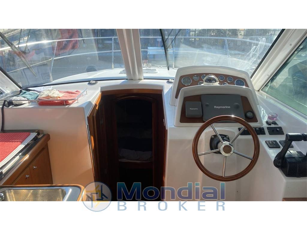 Beneteau yacht Antares 980