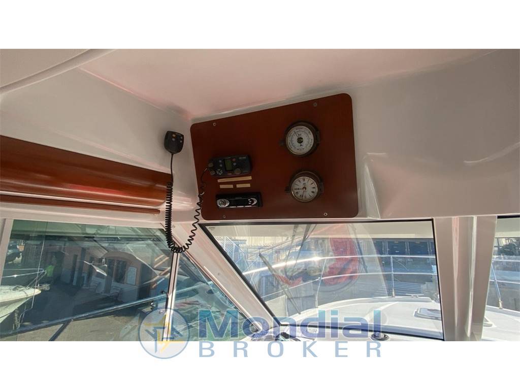 Beneteau yacht Antares 980