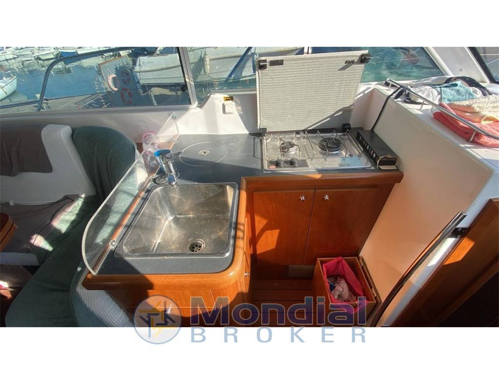 Beneteau yacht Antares 980