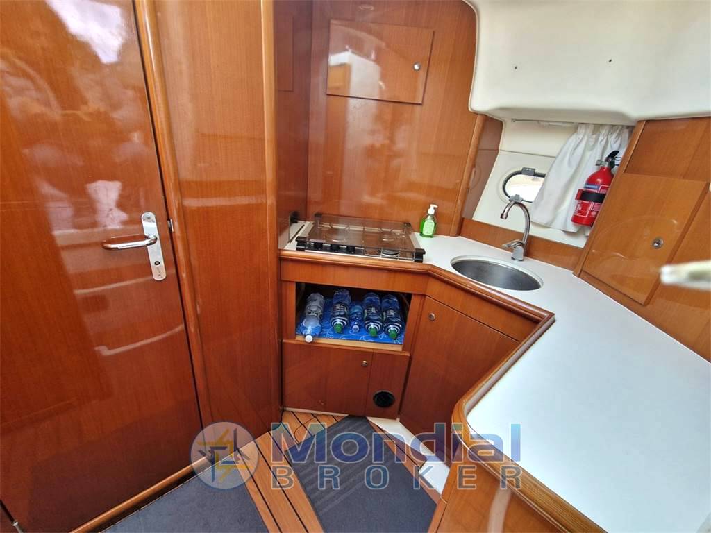 Jeanneau Prestige 32 fly