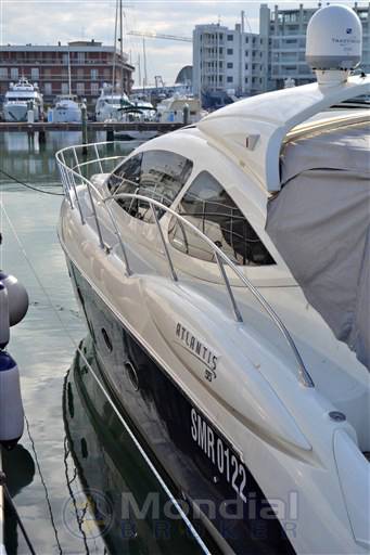 Atlantis 55