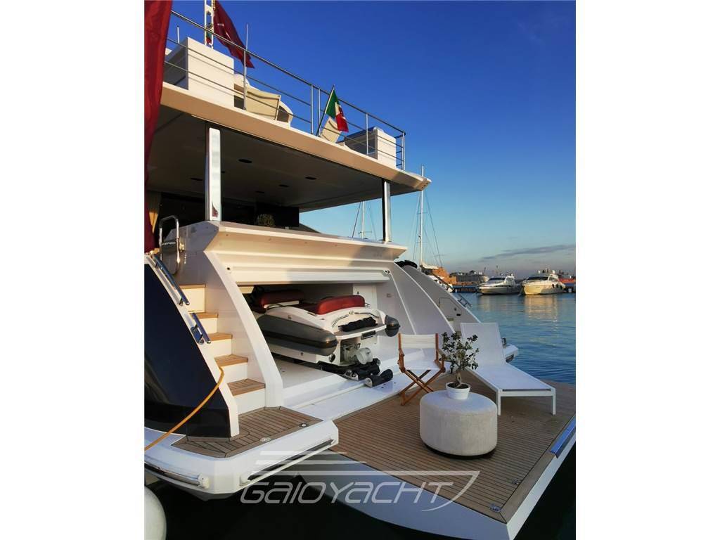 Azimut Grande 27 metri