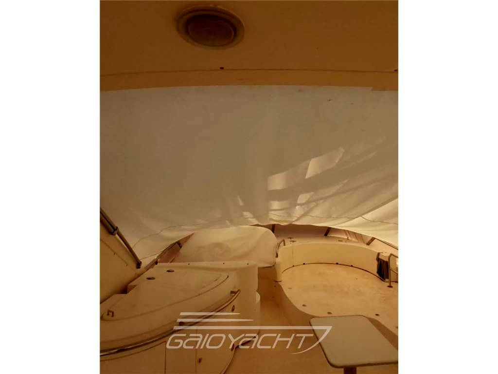 Azimut 62