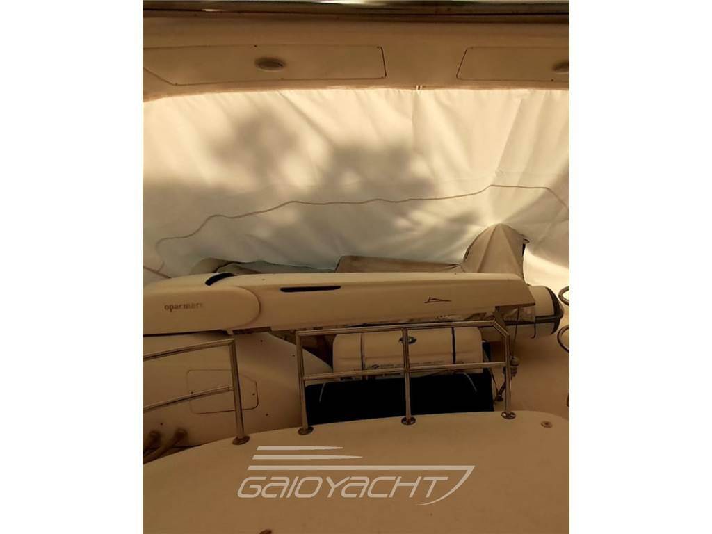Azimut 62