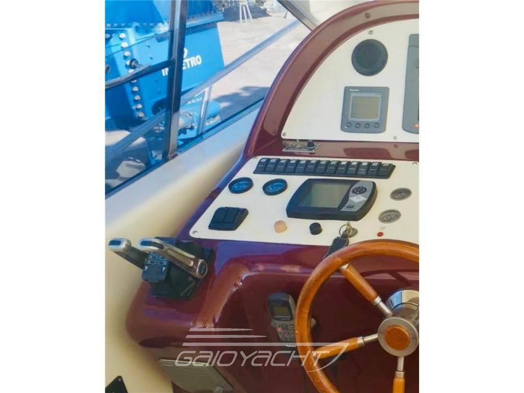 Uniesse marine 48 open