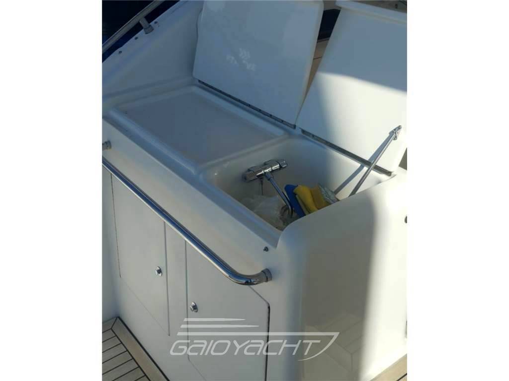 Uniesse marine 48 open