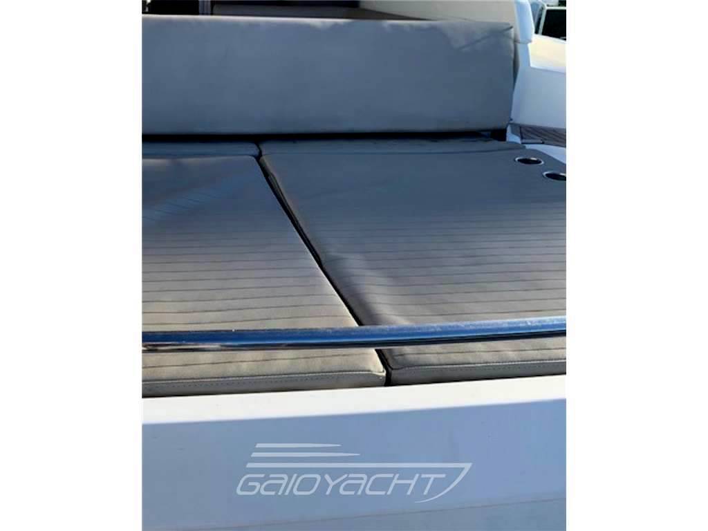 Azimut Atlantis 43