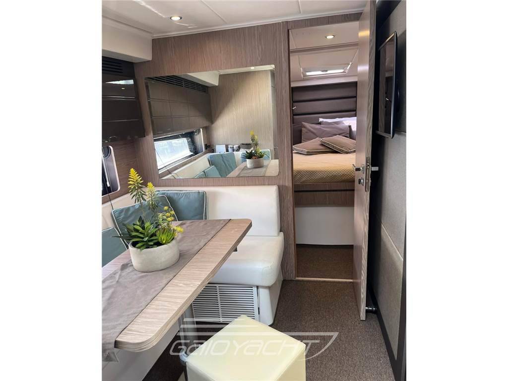 Azimut Atlantis 43