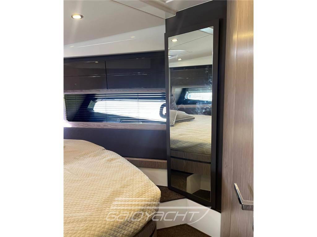 Azimut Atlantis 43