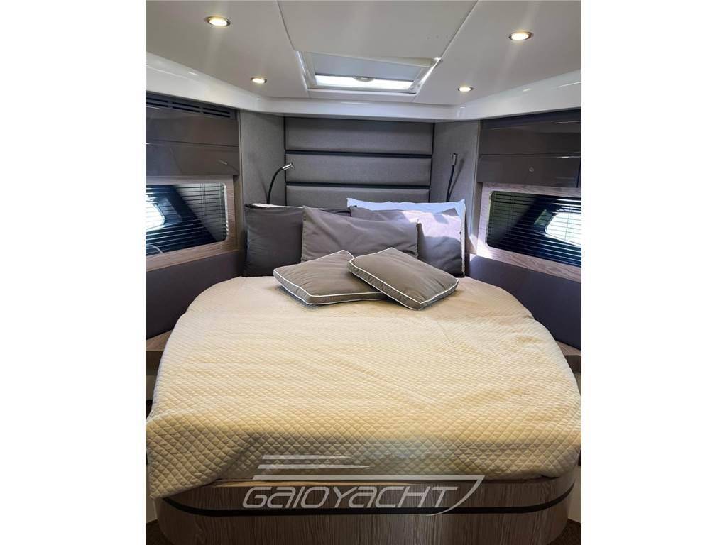 Azimut Atlantis 43